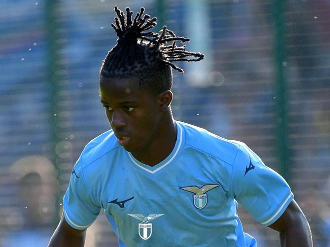 正如本场比 正如本场比