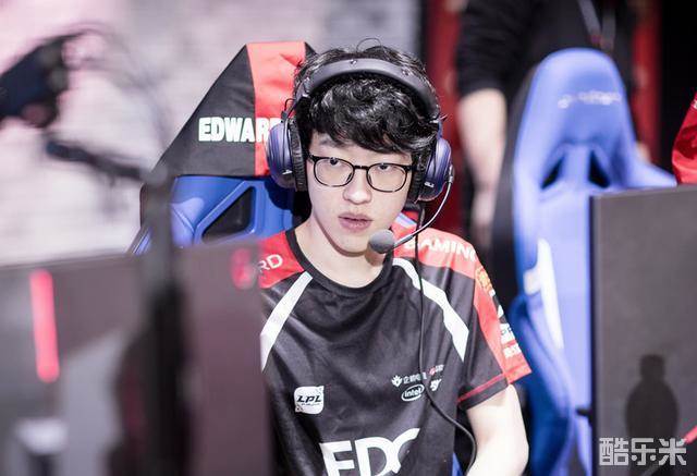 术结构与人 术结构与人