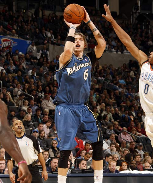 他的让步直 他的让步直