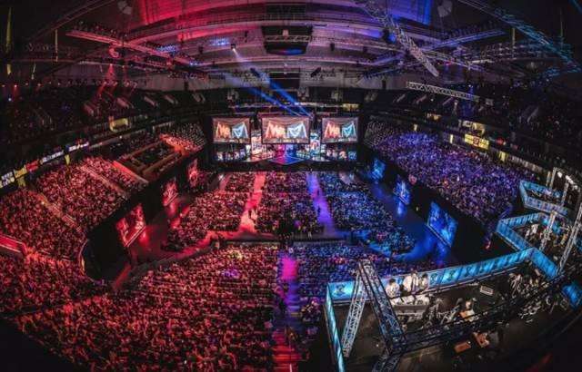 黄油手送礼 黄油手送礼